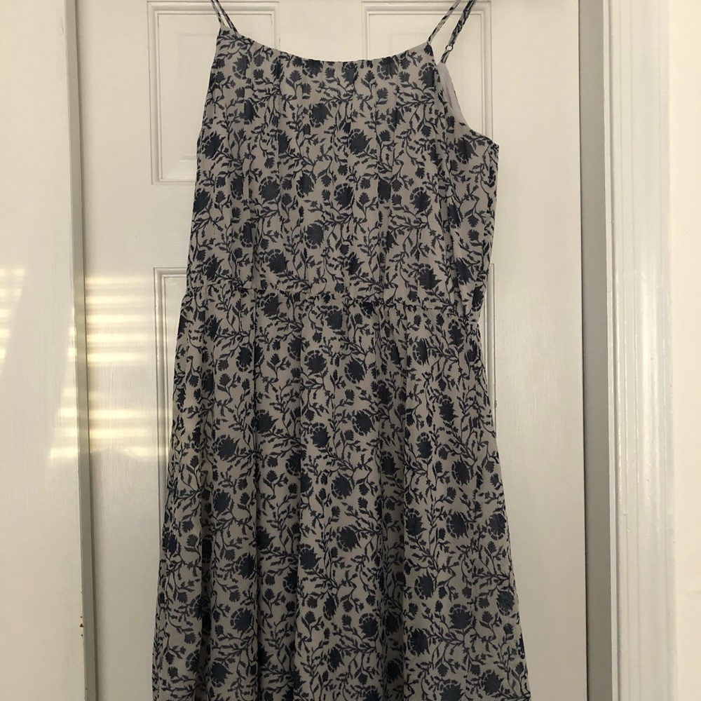 Size small dresses, one xs that fits like a small